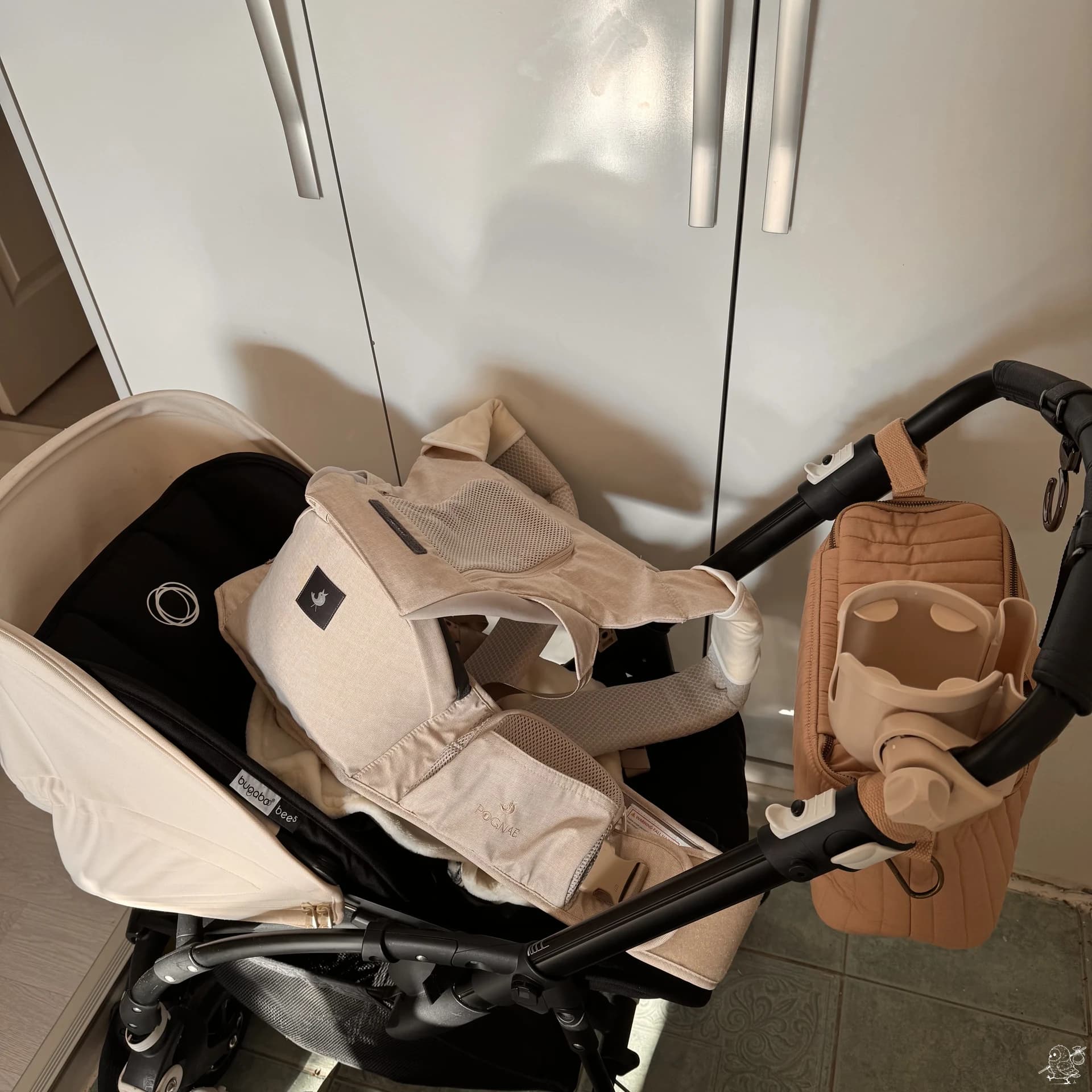 Poussette et porte-bébé : Nos compagnons de sortie
